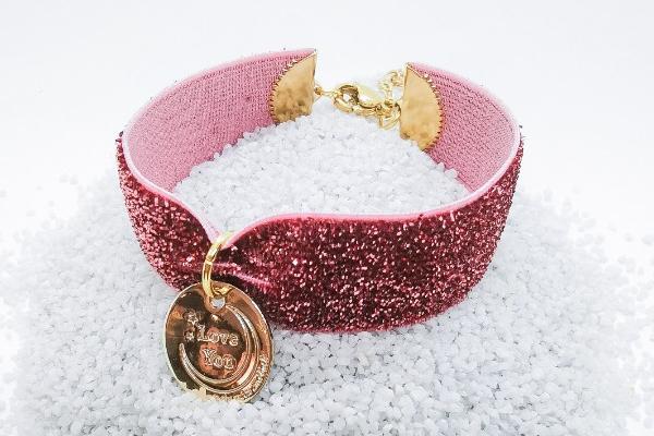 Bracelet ruban pailleté rose & médaillon i love you